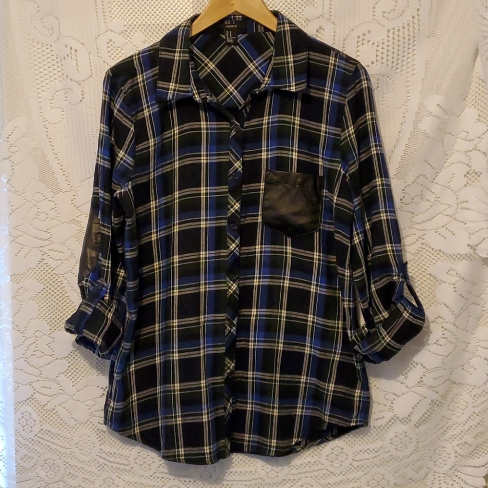 Forever 21 button up plaid top